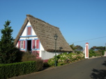 Thatched house at Quinta do Furão